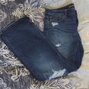 Dark blue jeans, favorite boyfriend and stretch.